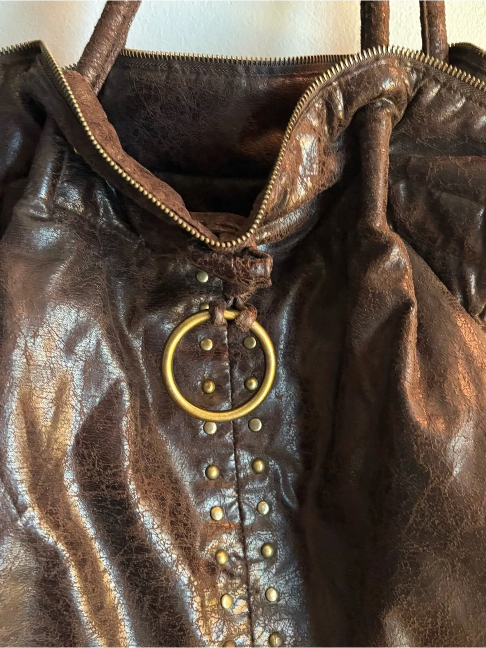 Women’s Distressed hobo bag